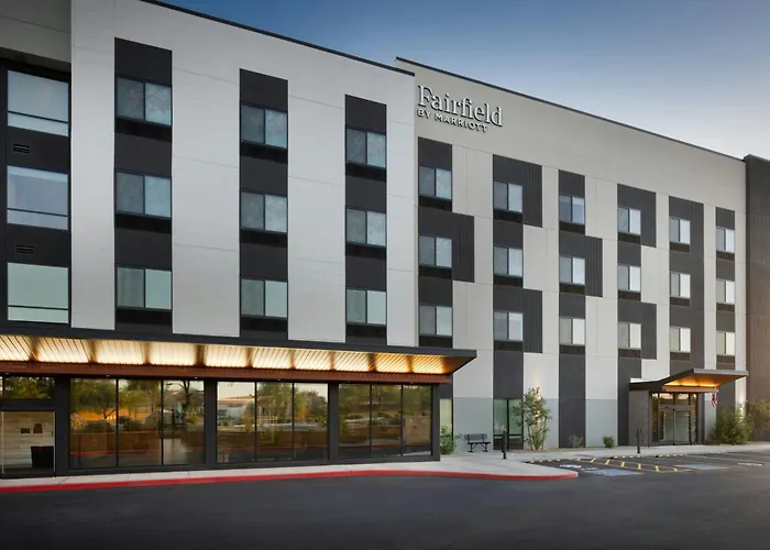 Fairfield By Marriott &