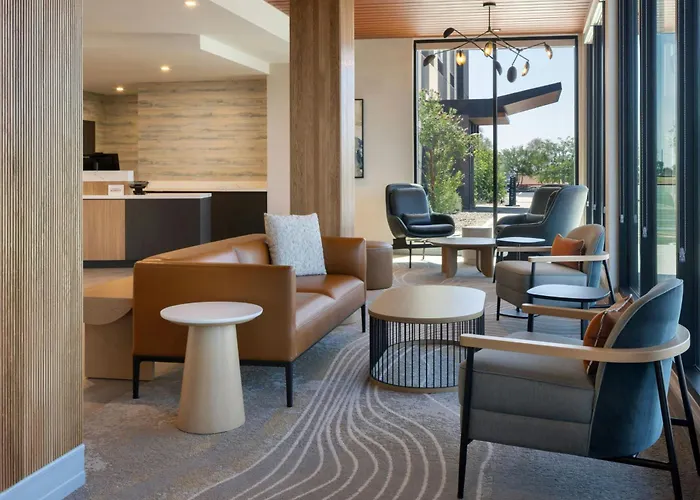 Fairfield By Marriott &
